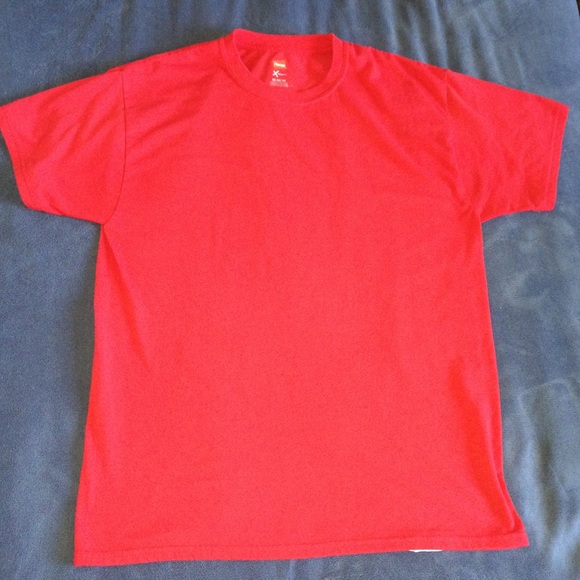 red hanes shirt